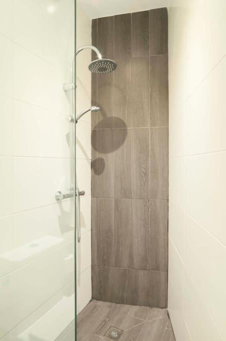 Moderno Apartamento En Plaza Merced Малага Экстерьер фото